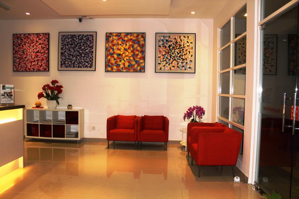 Easyrest Hotel Petaling Jaya Extérieur photo