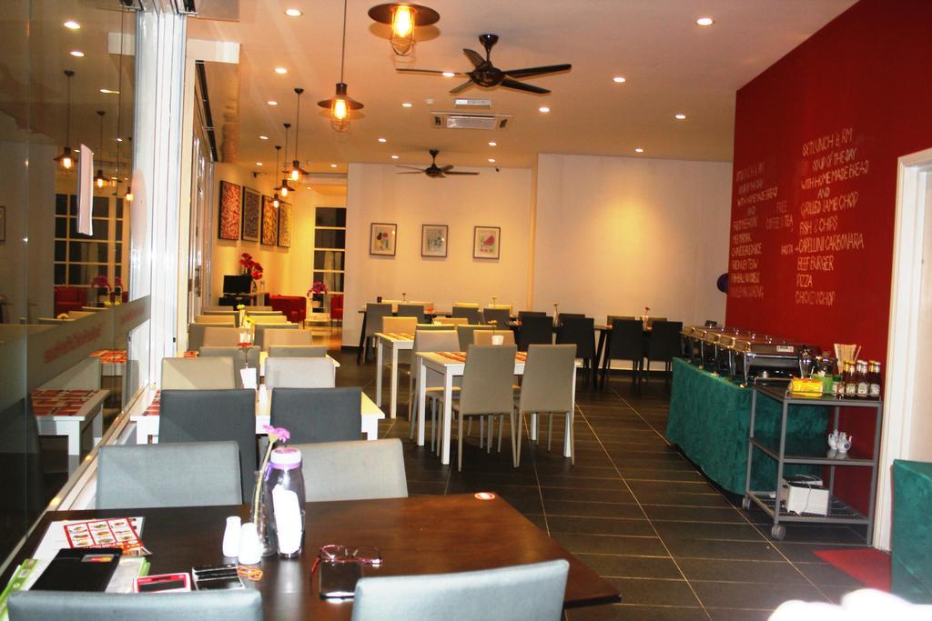 Easyrest Hotel Petaling Jaya Extérieur photo
